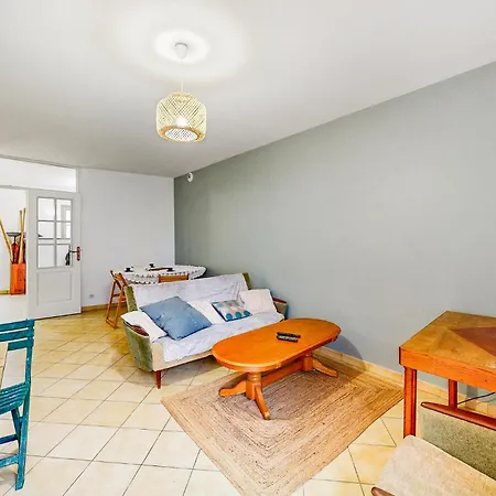 Holiday home Stunning In Val De Louyre Et Caude With Wifi *